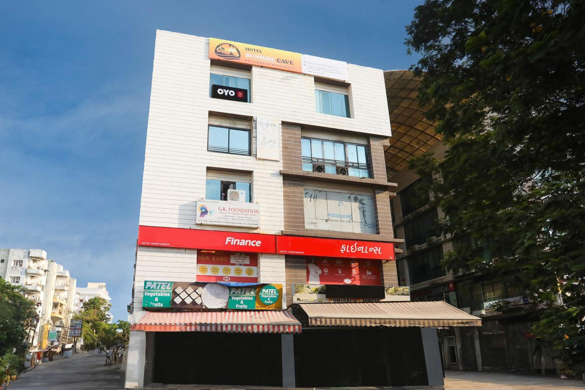 Hotel O Sunrise Cave Bhatha 외부 사진